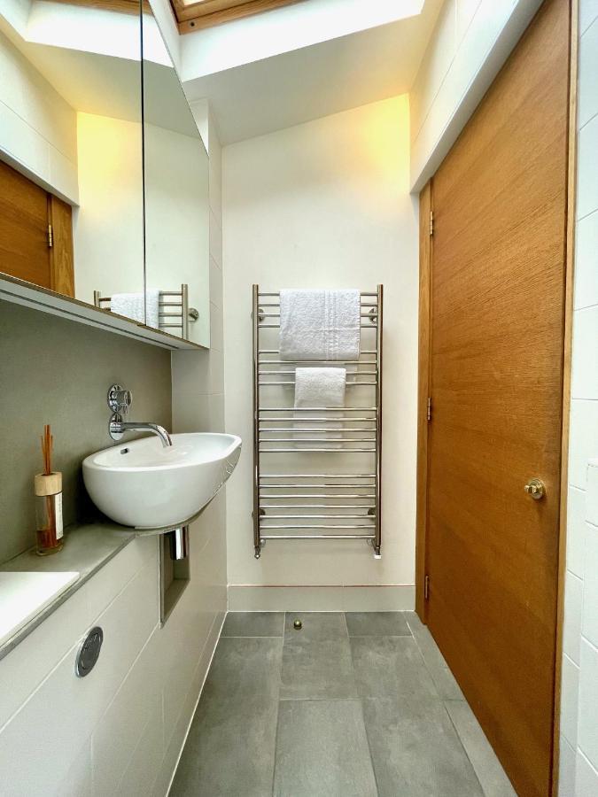 Stylish 2-Bedroom Townhouse Next To Brighton Station Extérieur photo