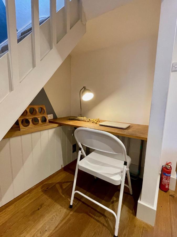 Stylish 2-Bedroom Townhouse Next To Brighton Station Extérieur photo